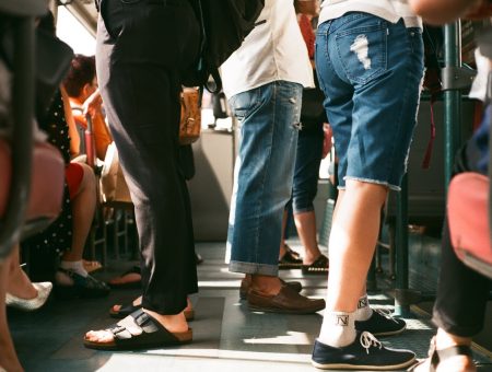 Carteristas en el metro: cómo lo hacen, cómo protegerte y cómo es la respuesta penal