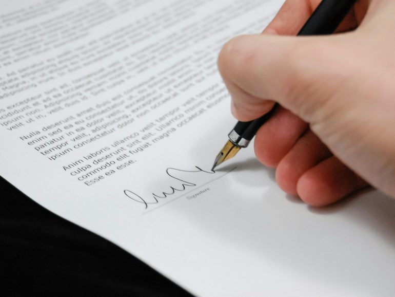 Incumplimiento de contrato: qué hacer si la otra parte no cumple